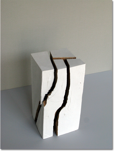 Spaltung 10 I Skulptur I Holz I Farbe I 15 x 15 x 32 cm I 2011